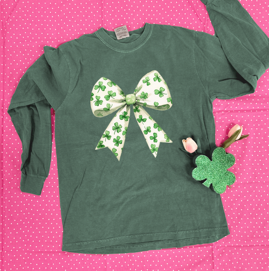 ST.PATTY 2025: Watercolor Shamrock Bow - LONGSLEEVE